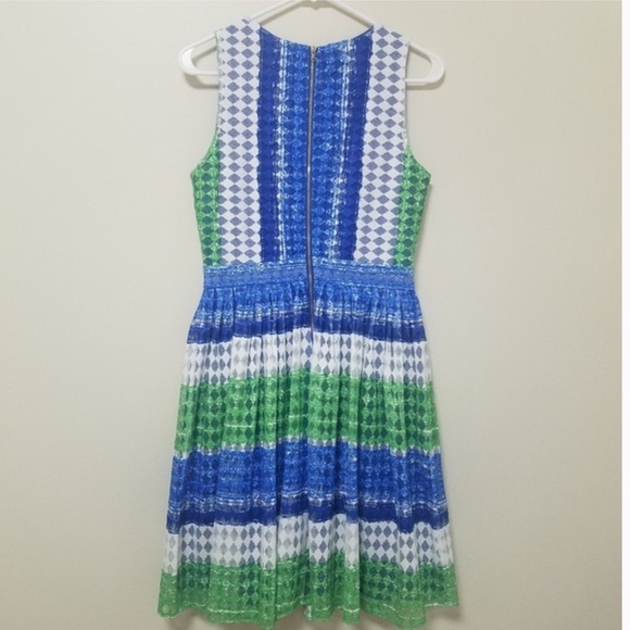 Gabby Skye Women's Sleeveless Stripe Printed Fit and Flare Cutout Dress - Picture 6 of 9